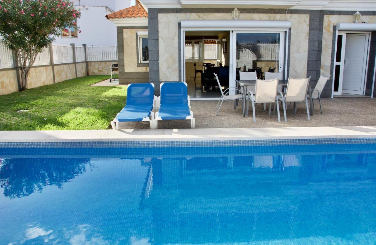 Villa Lovisi マスパロマス エクステリア 写真