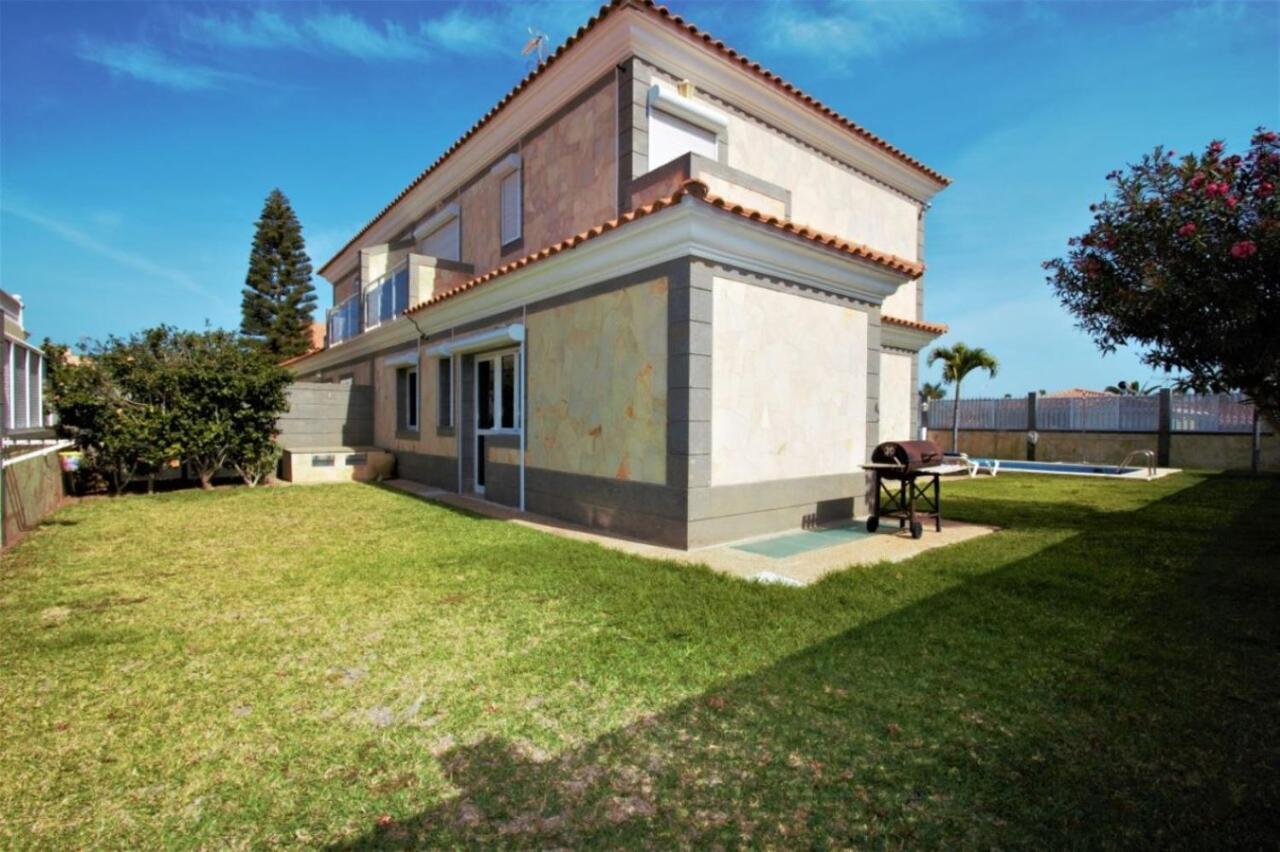 Villa Lovisi マスパロマス エクステリア 写真