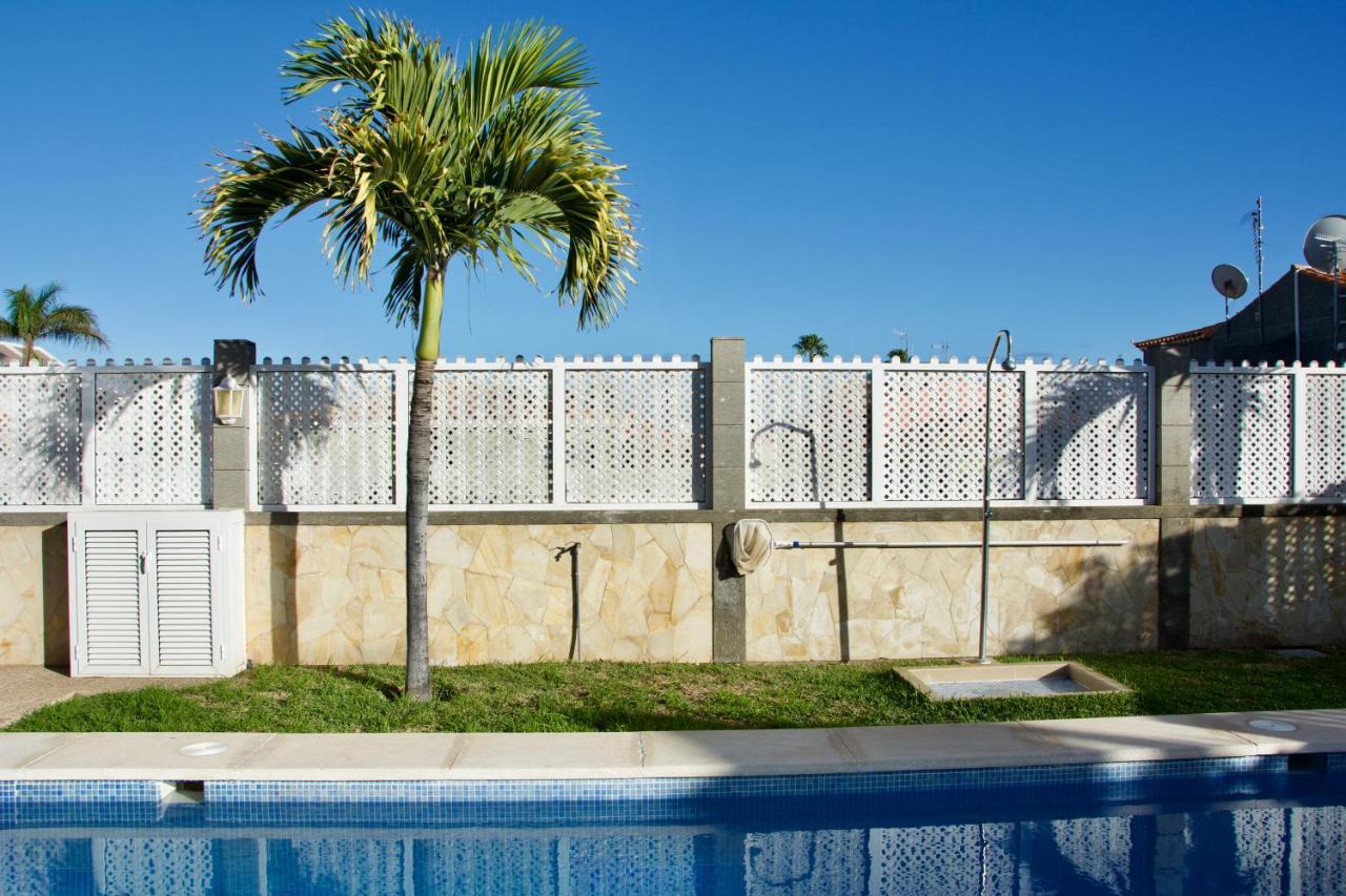 Villa Lovisi マスパロマス エクステリア 写真